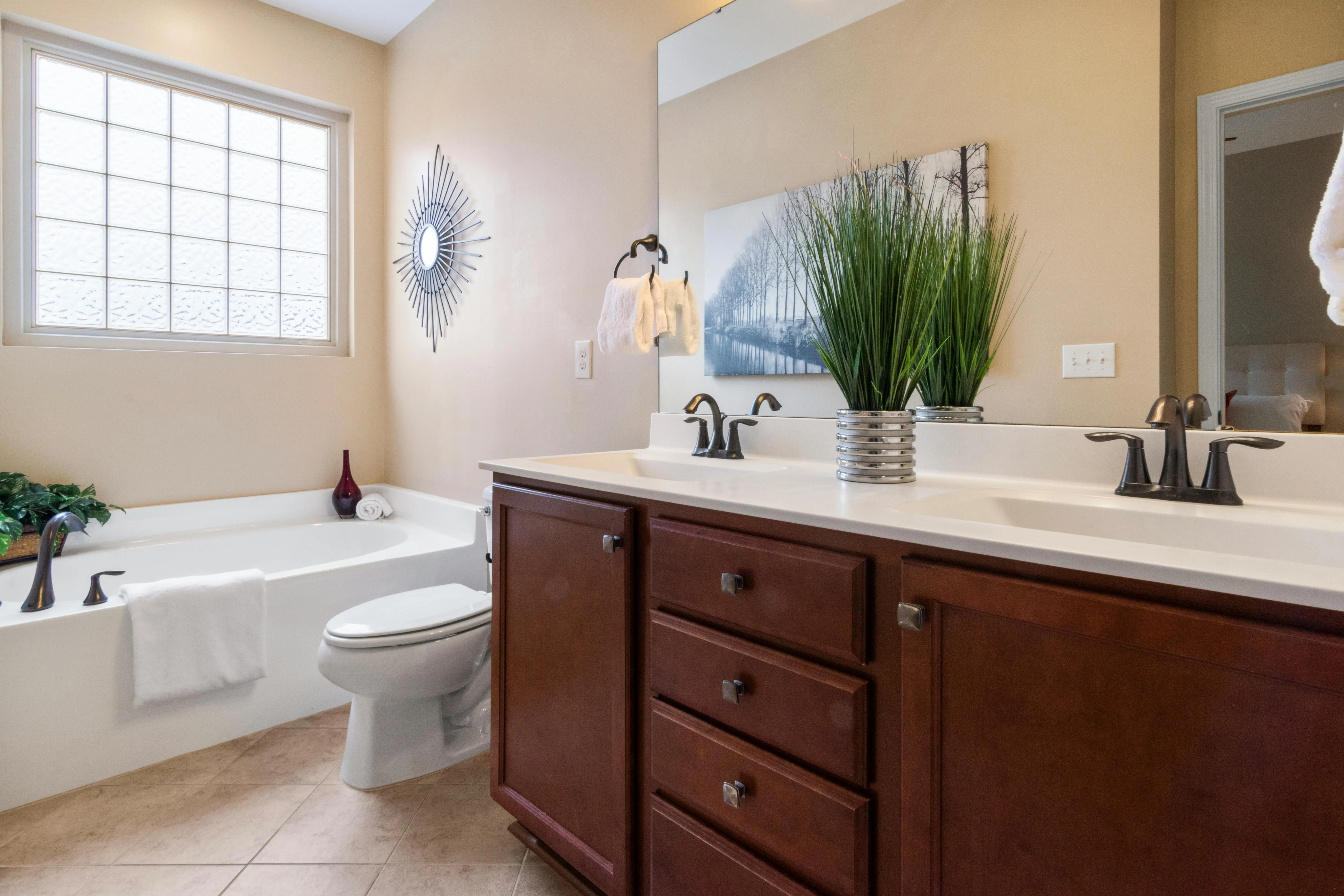 17 Things That Were in Every Grandma’s Bathroom