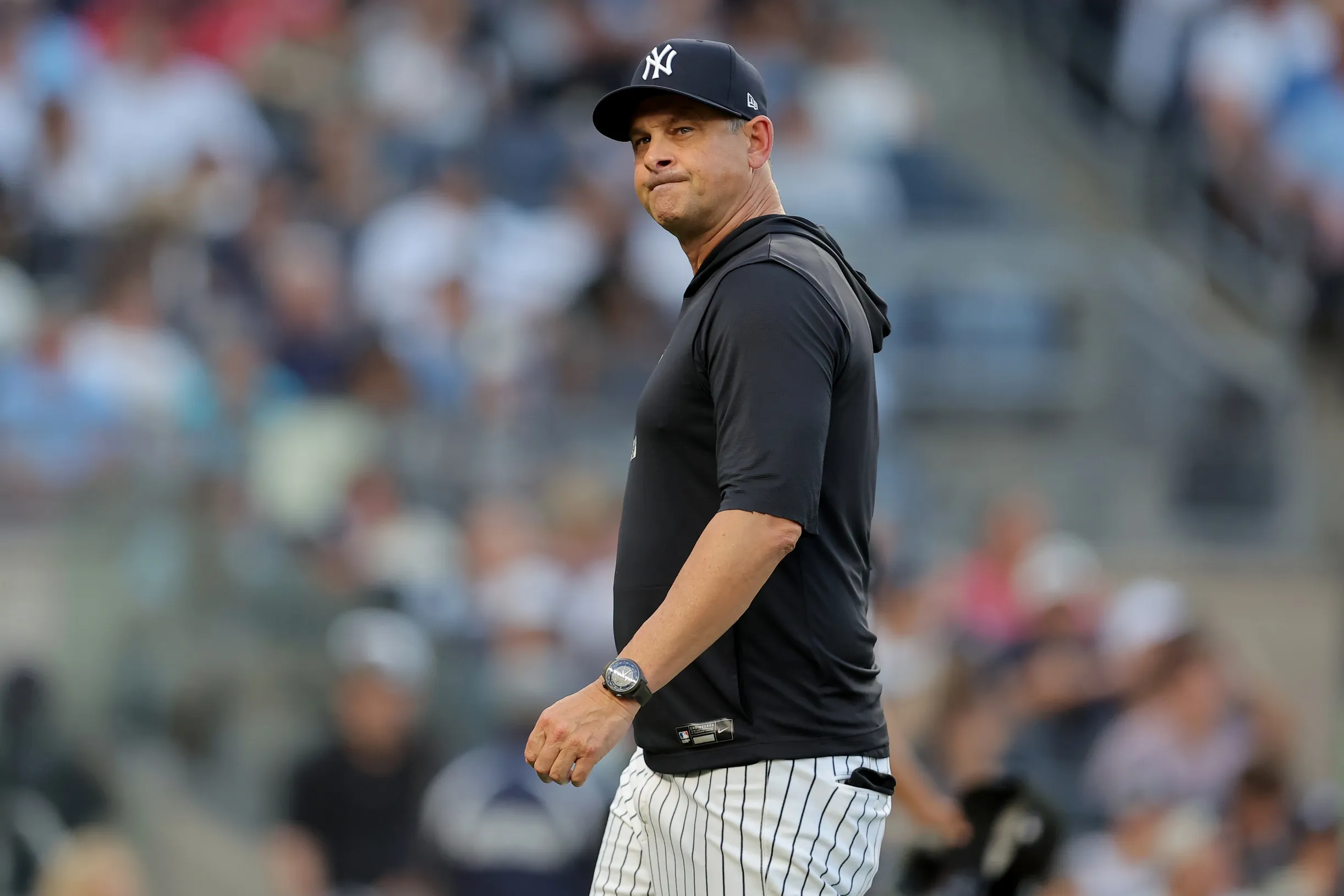 Aaron Boone Keeps Yankees’ Shortstop Competition Open After Rays Victory