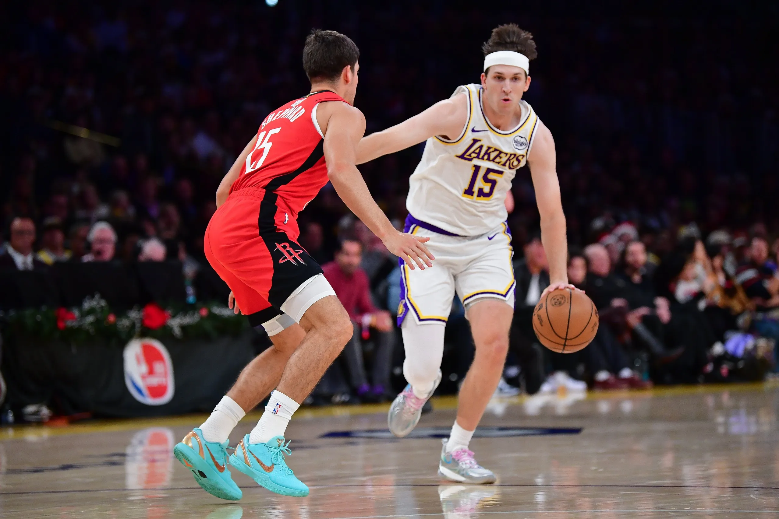 Austin Reaves Returns With a Laugh and a Lift as Lakers Roll Past Nets