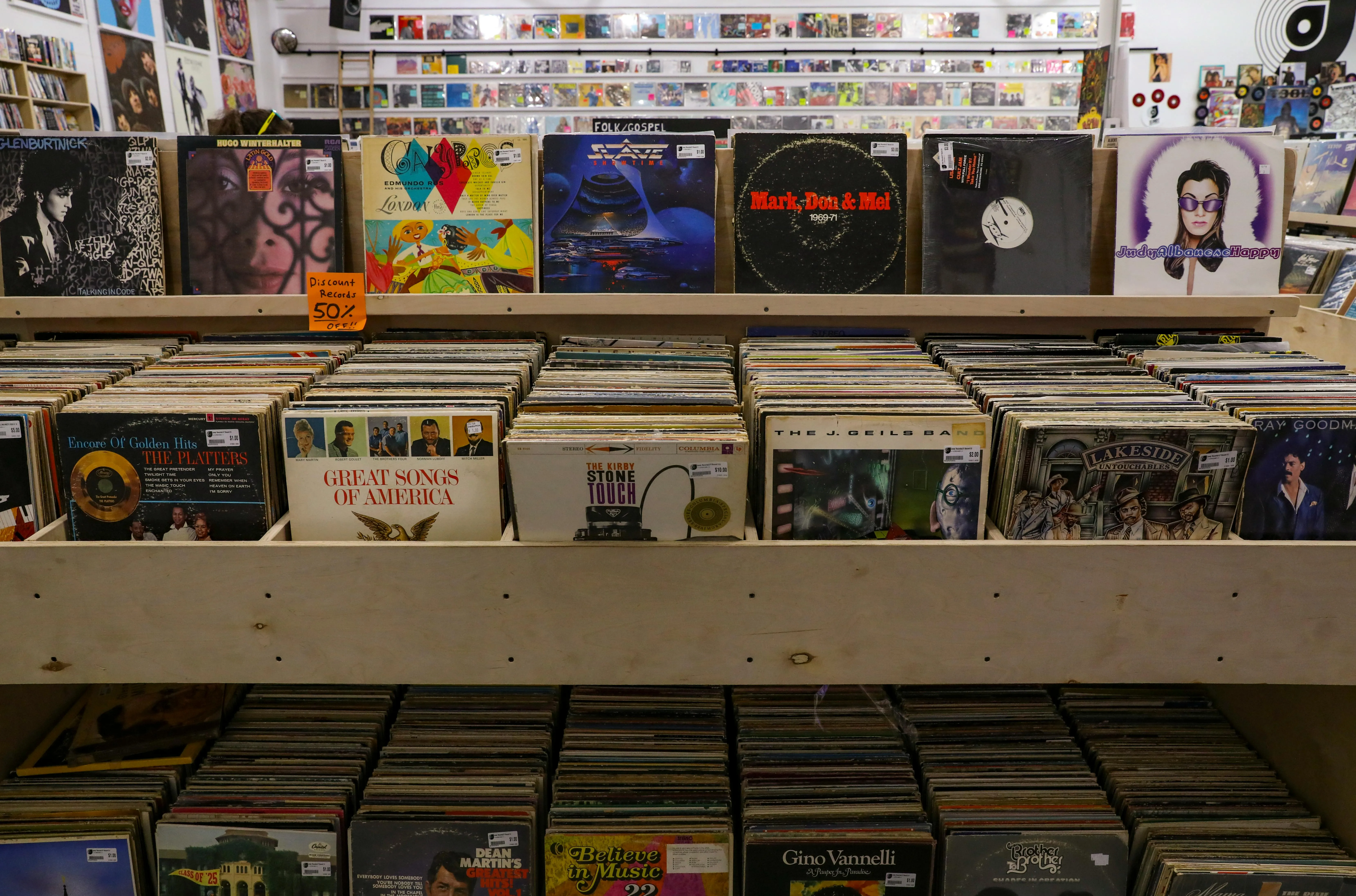 17 Stores That Only Played One Song on Loop