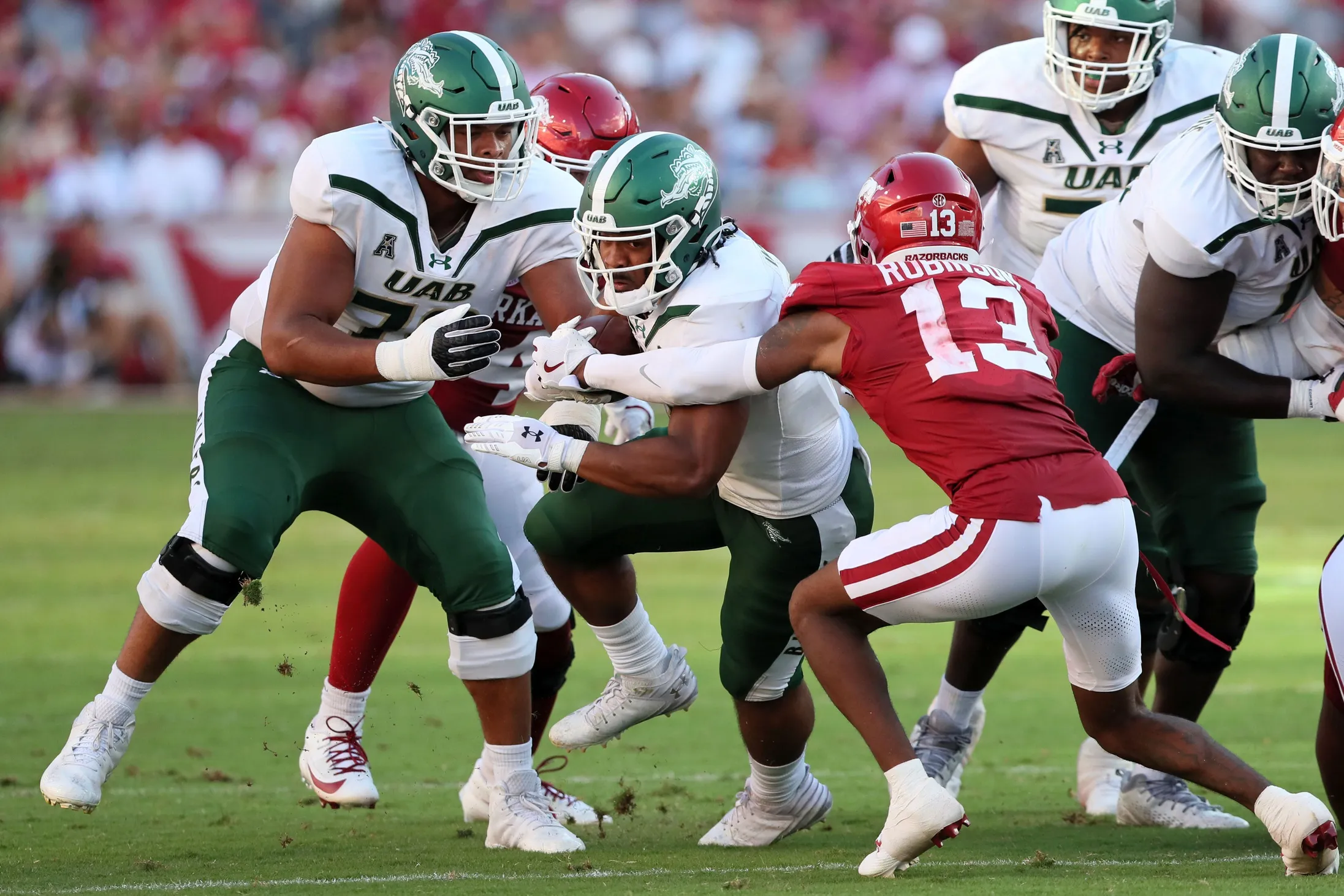 Packers Give Isaiah Jacobs Chance to Join Josh Jacobs in Green Bay Backfield