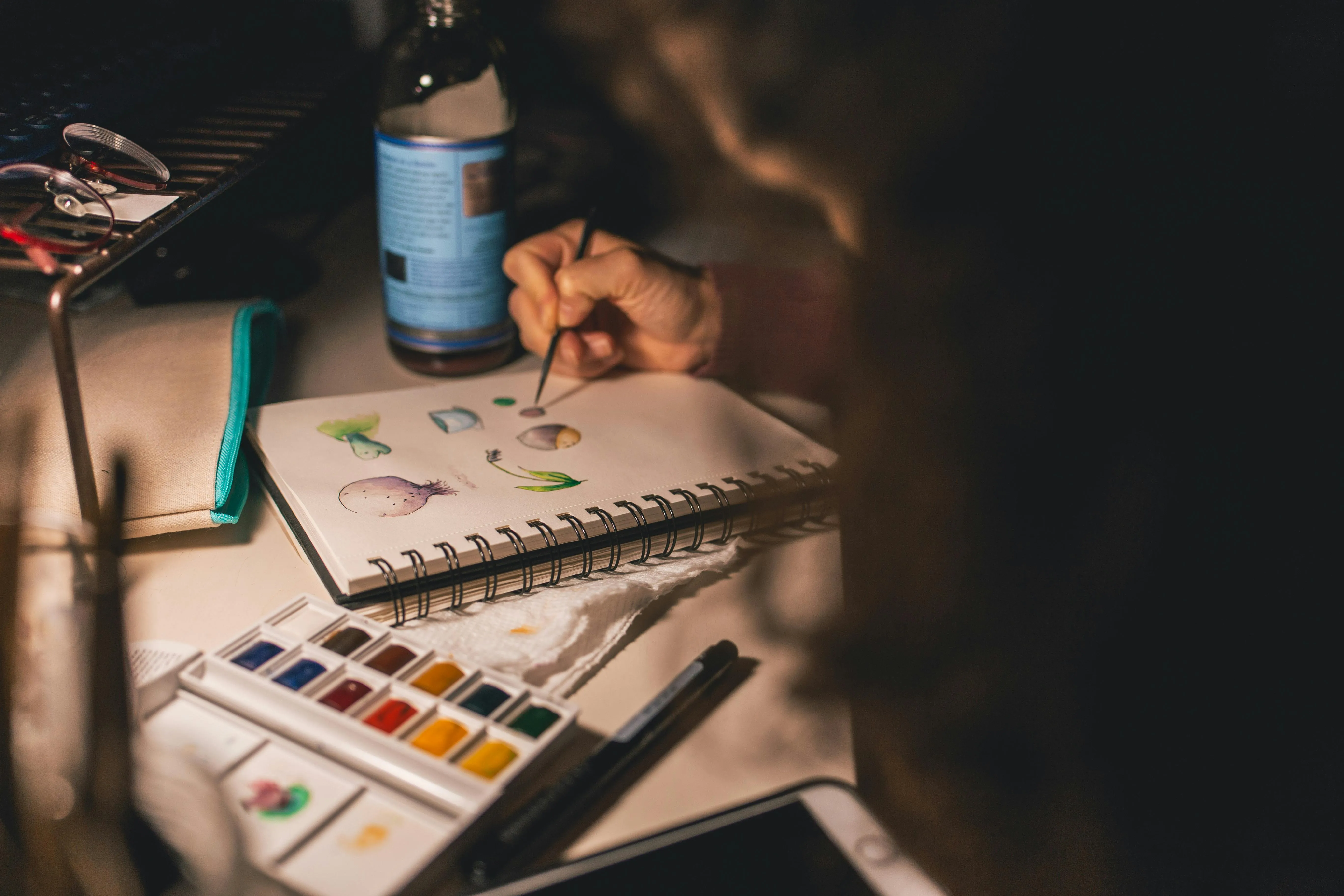 10 Ways People Passed Time Without Entertainment Devices