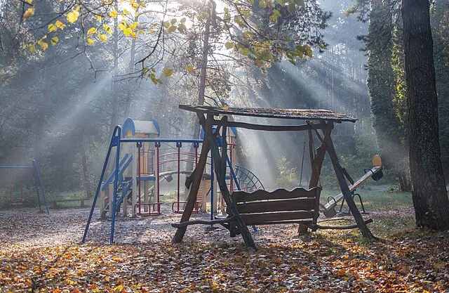 Rbrechko on Wikimedia Commons