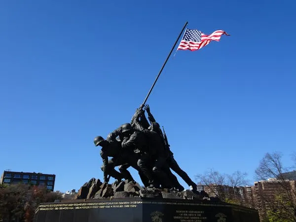 12 Powerful Stories of American Heroes to Reflect On This Memorial Day