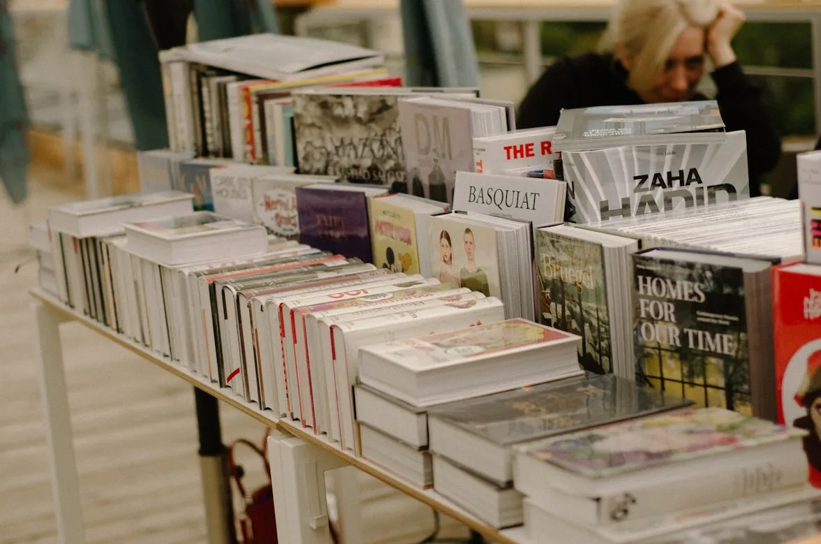 14 Things '90s Kids Remember About School Book Fairs