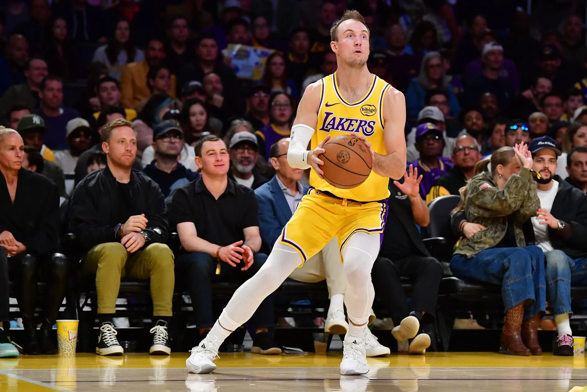 Luke Kennard Makes Immediate Impact in Lakers Debut, Helps Seal Win Over Warriors