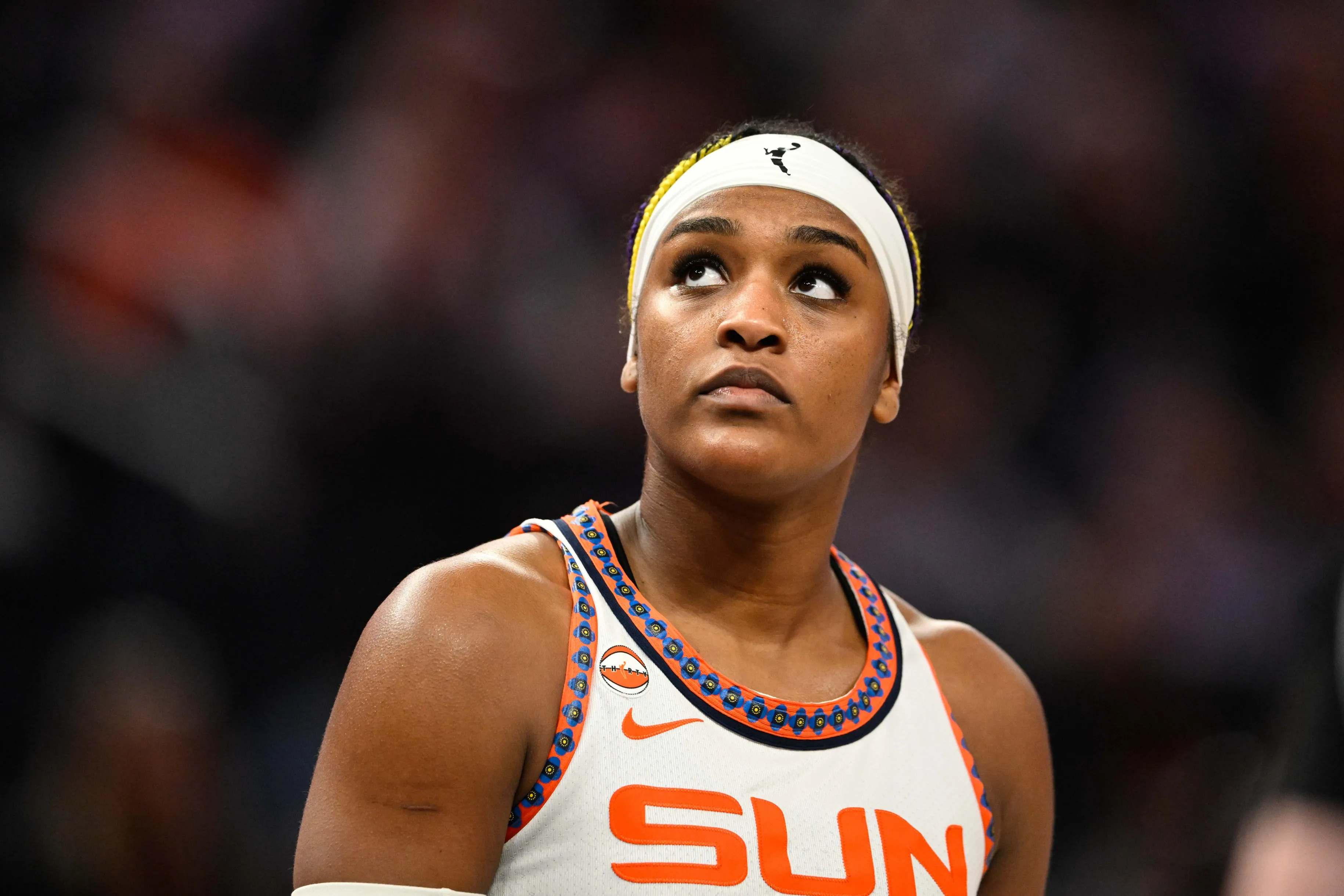 Aaliyah Edwards Out for Sun vs. Sparks After Facial Injury Enters Concussion Protocol