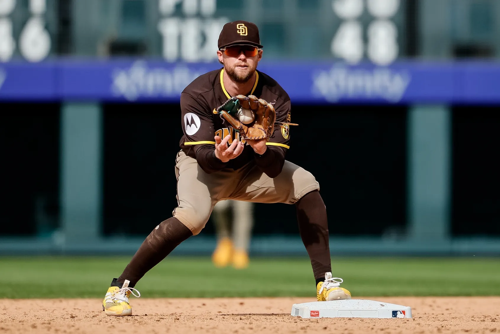 Padres Await Jake Cronenworth's Return as Rehab Delay Raises No Major Concerns