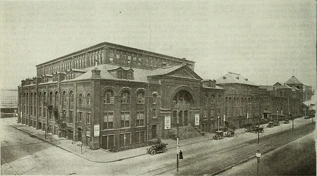 Internet Archive Book Images on Wikimedia Commons
