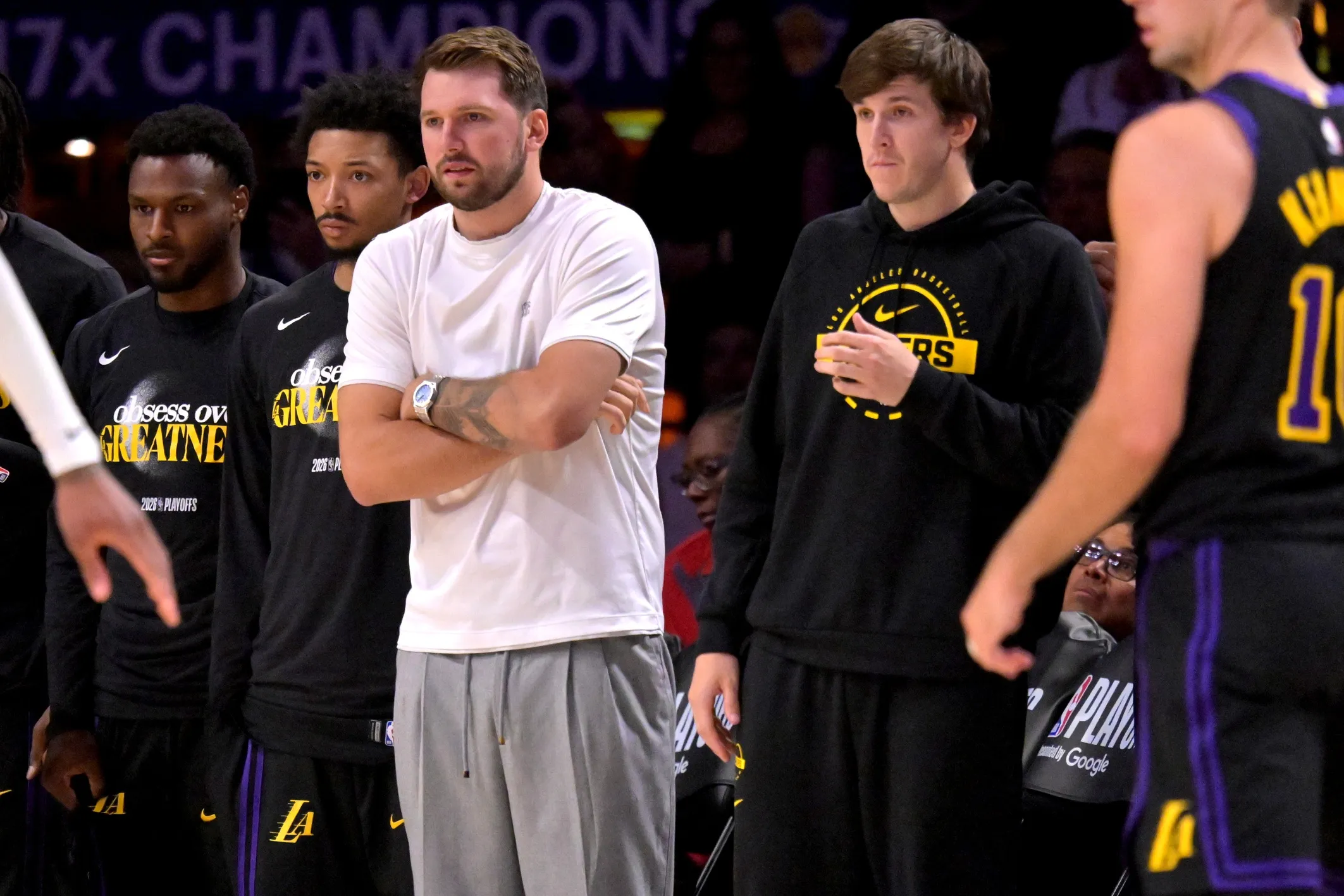 Lakers Eye Series Clinch As Reaves Nears Return For Crucial Game 5