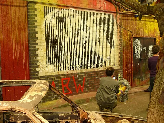 Loz Pycock on Wikimedia Commons