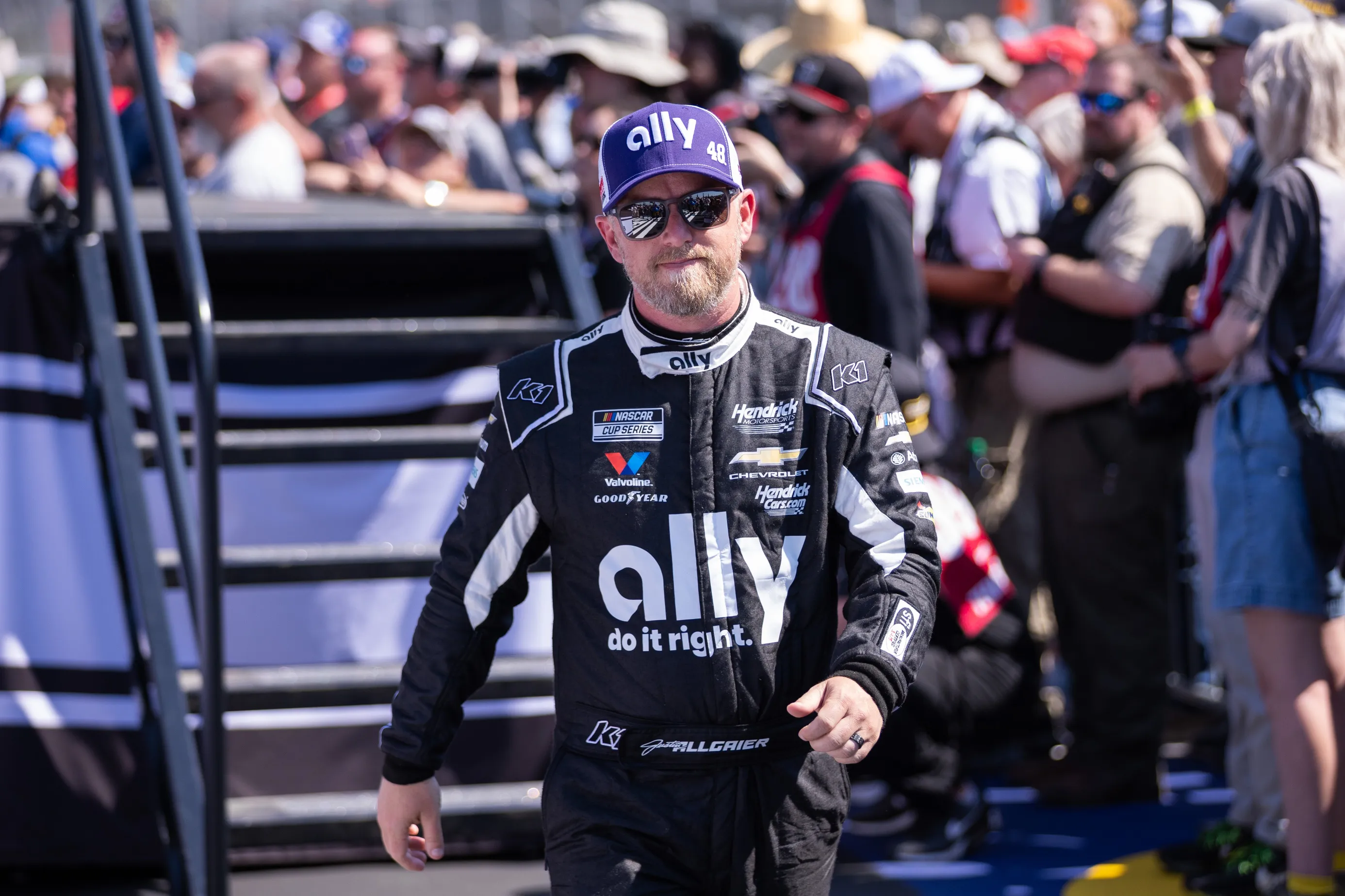 'He doesn't have much longer,' Alex Bowman issues heartbreaking update on his dog Finn