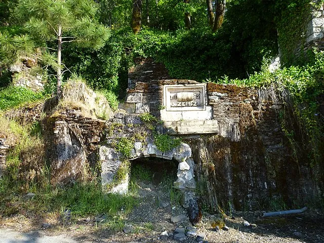 Kurt Minard on Wikimedia Commons