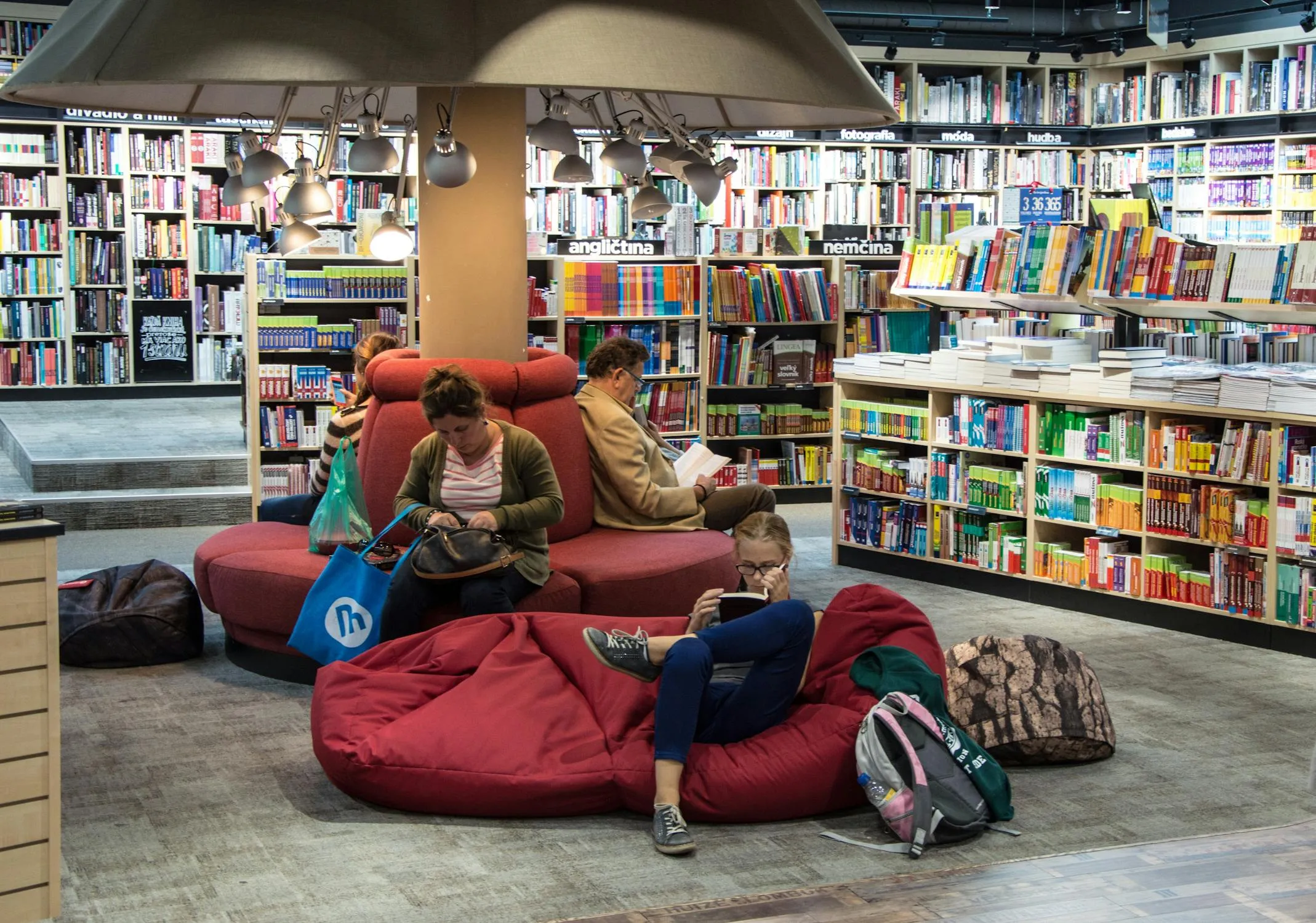 14 Library Memories That Instantly Take You Back