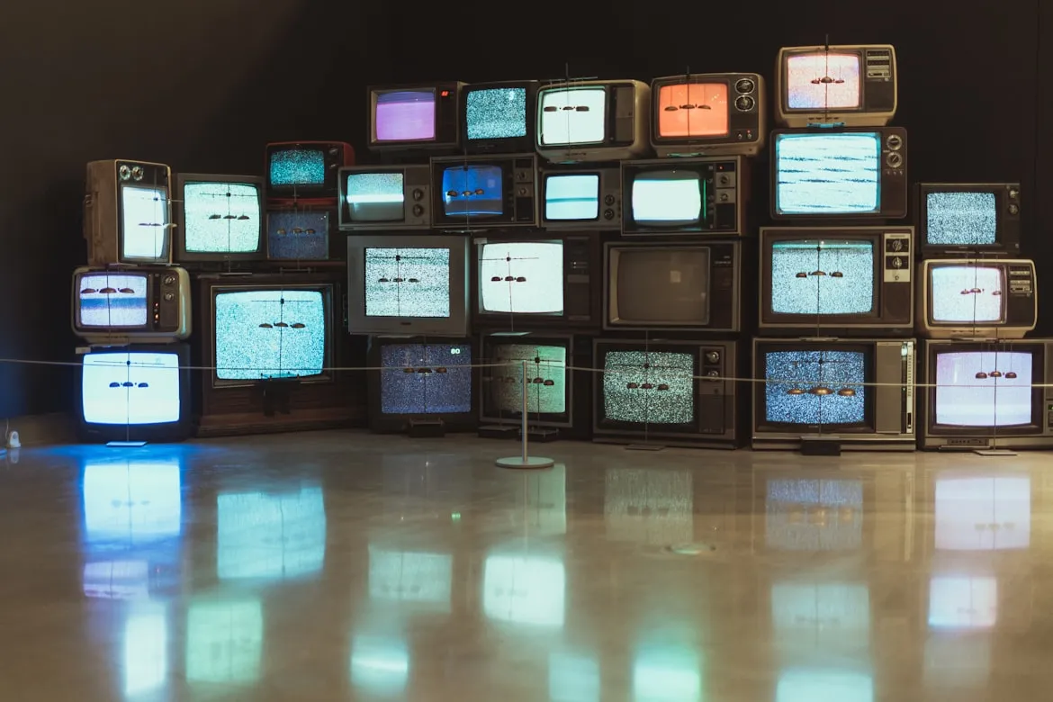 12 Commercials That Aired Every 5 Minutes