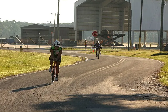 14 Places Kids Rode Their Bikes to in the 1970s That Disappeared