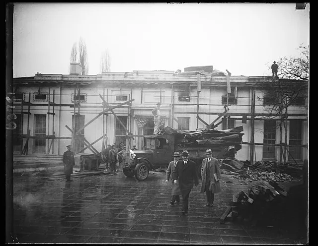 Harris & Ewing on Wikimedia Commons