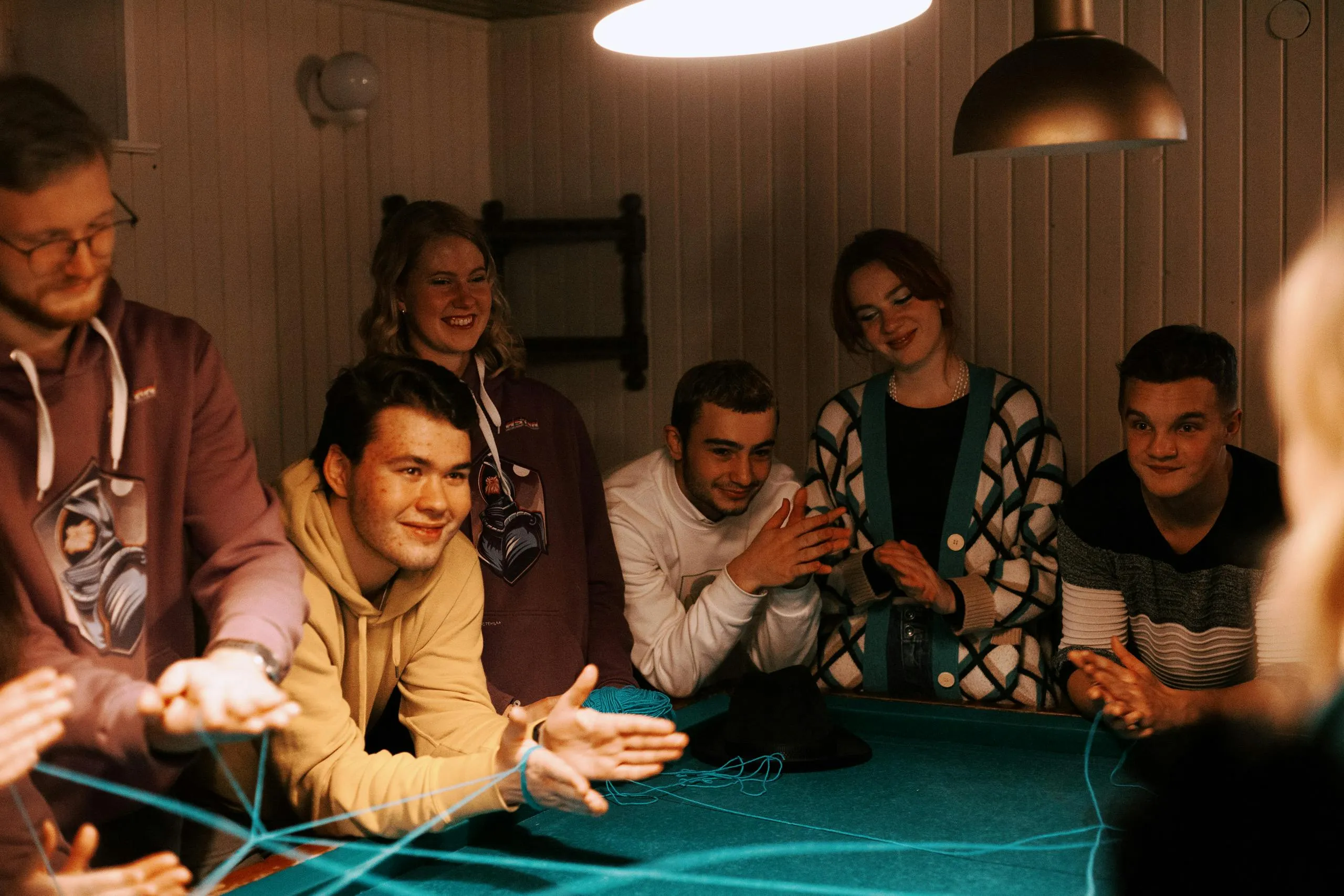12 Awkward Icebreaker Games We Played in School