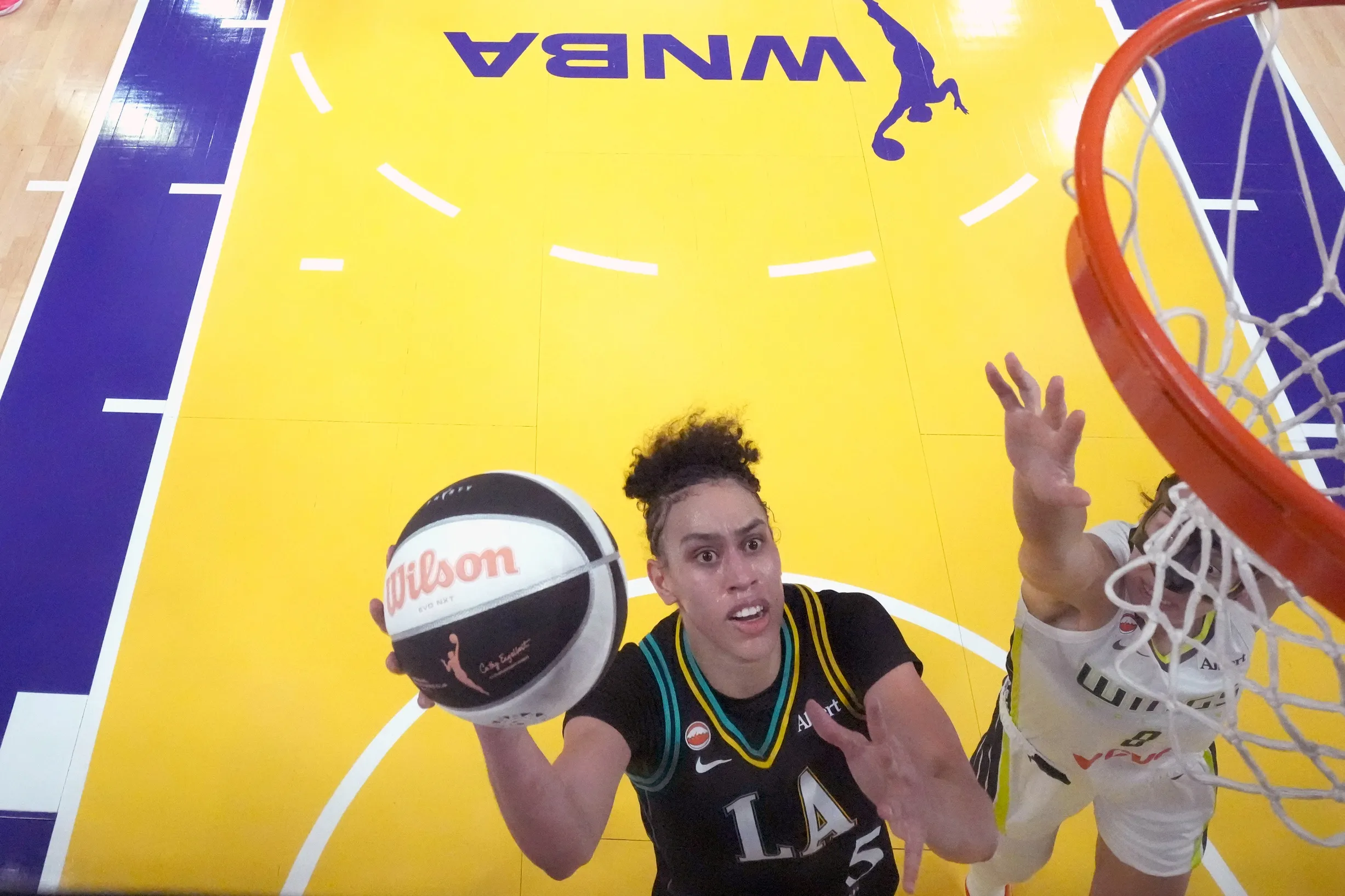 Sparks Fall to Wings as Dearica Hamby Calls for Late-Game Discipline