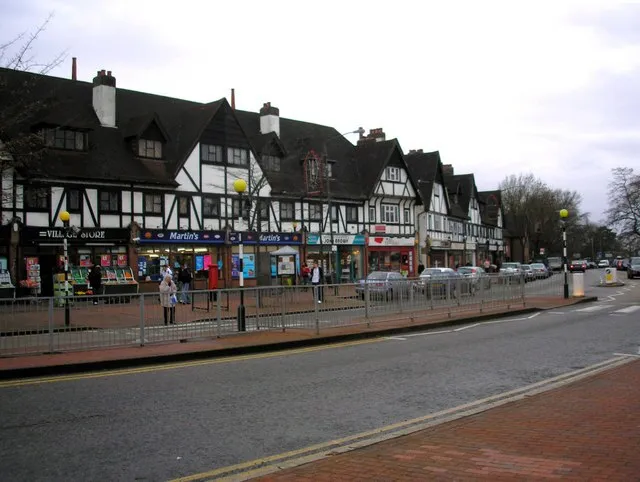 Dr Neil Clifton on Wikimedia Commons