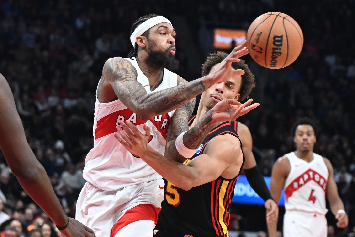 Raptors Monitoring Brandon Ingram After Thumb Injury Scare