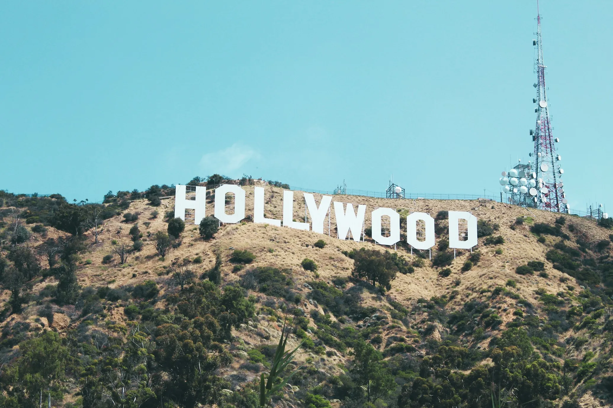 15 Stars Who Quietly Left Hollywood and Why