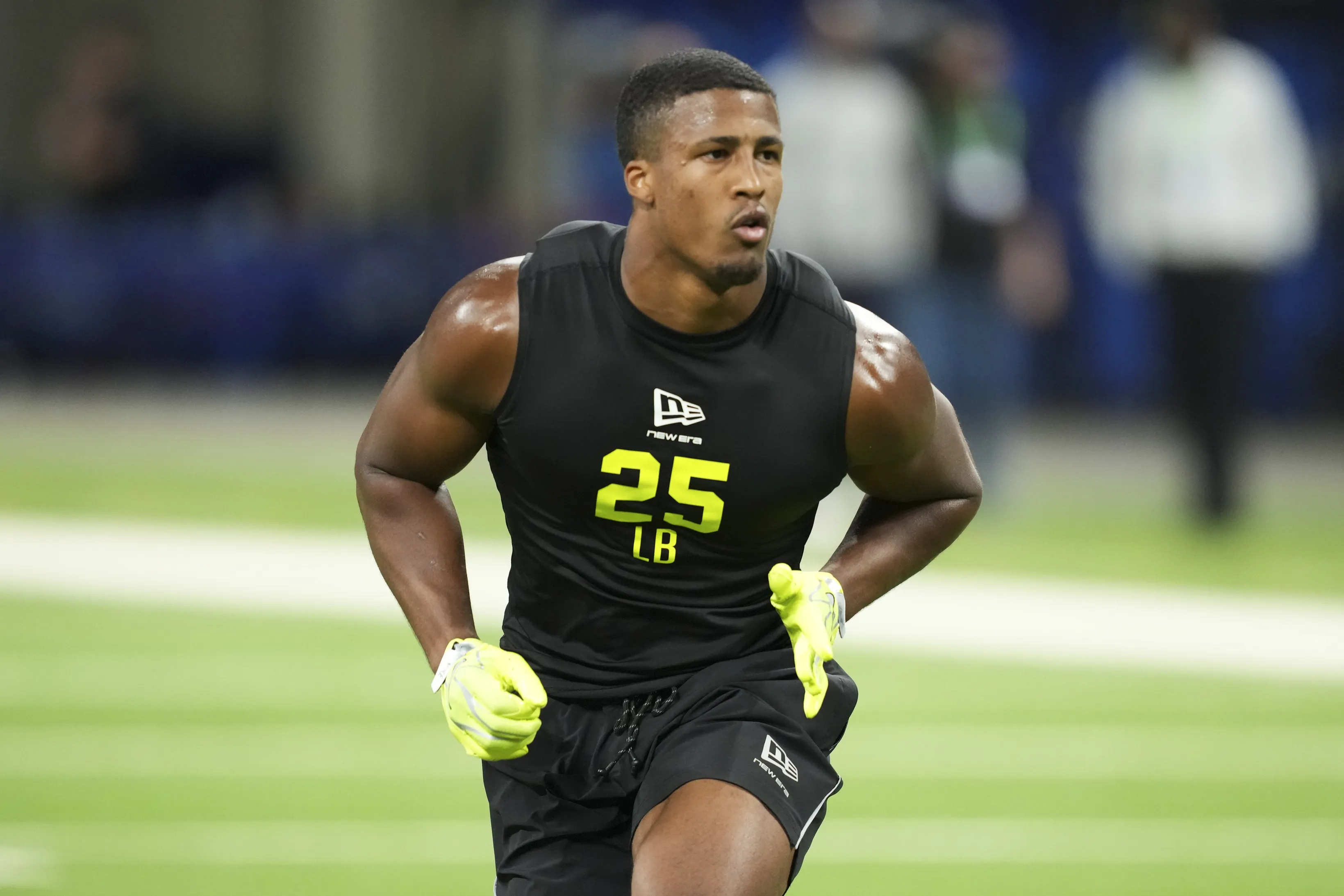 Bengals Eye Linebacker Upgrade After Defensive Struggles