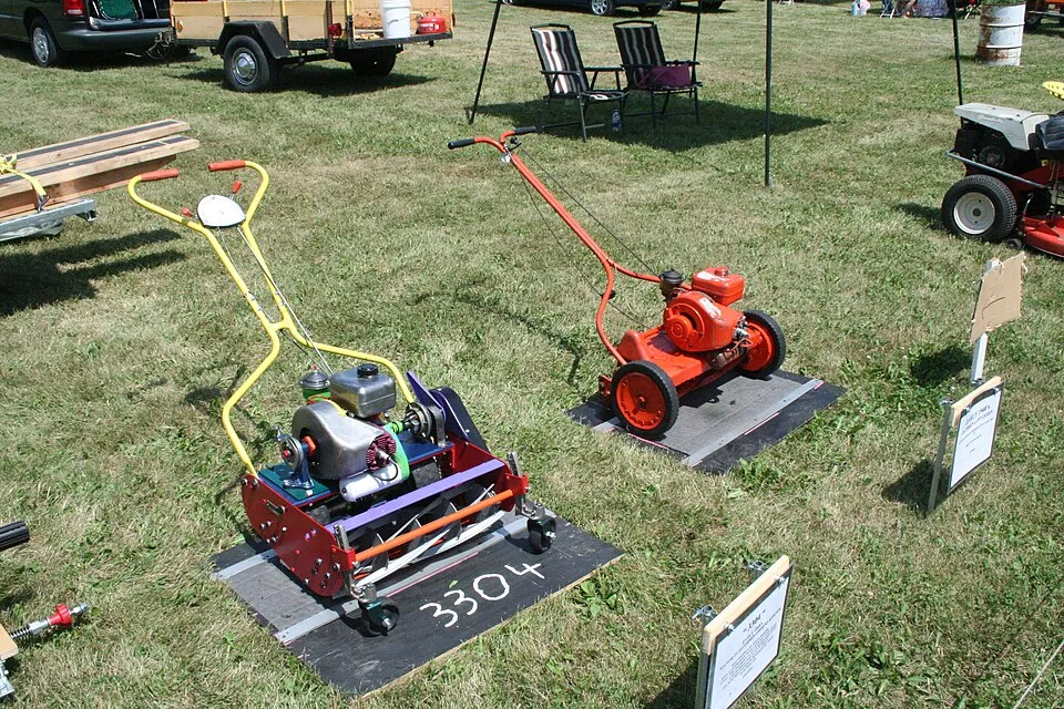 Dual Freq on Wikicommons