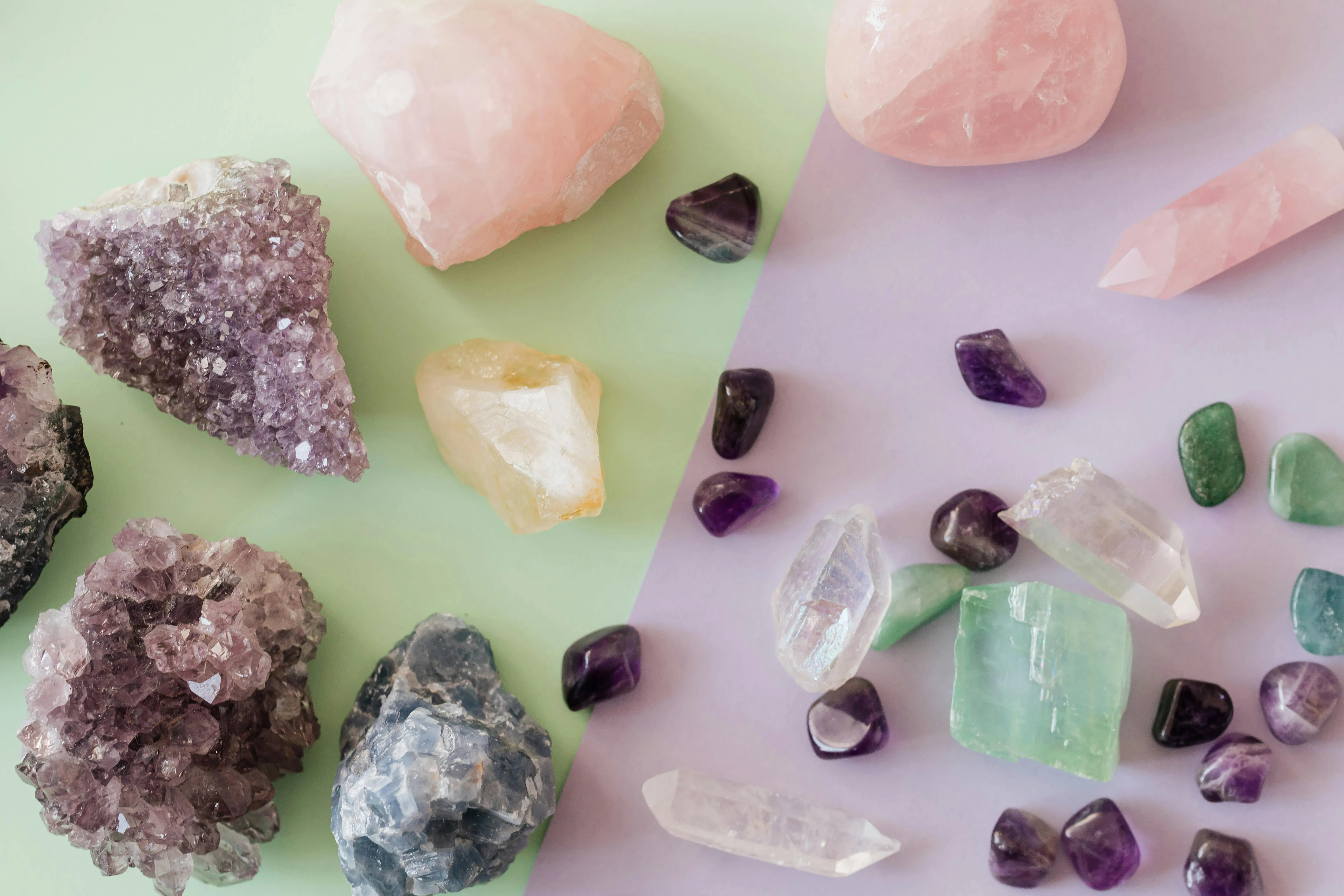 18 Minerals and Rocks With Notable Properties