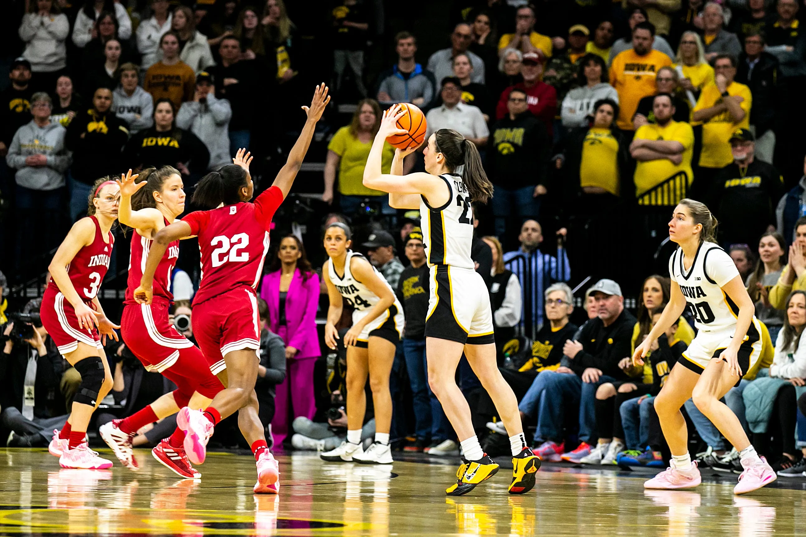 Joseph Cress/Iowa City Press-Citizen / USA TODAY NETWORK via Imagn Images