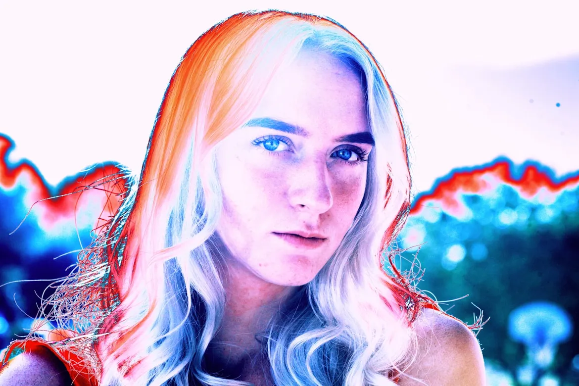 12 Obsolete ’80s Beauty Trends That Feel Strange Now