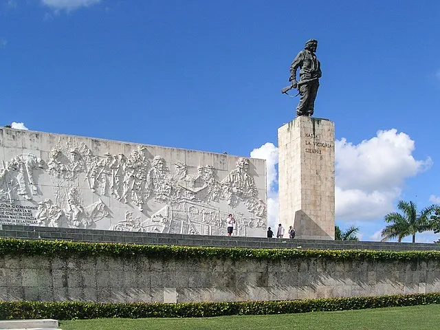 Man-ucommons on Wikimedia Commons