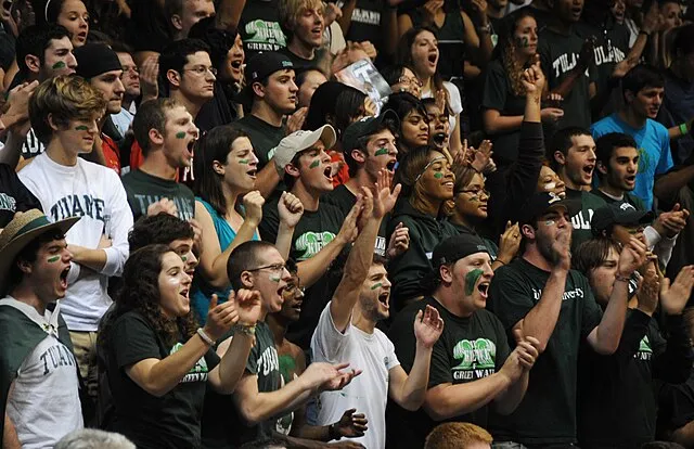 17 Old-School Sports Fan Giveaways That Are No Longer Offered