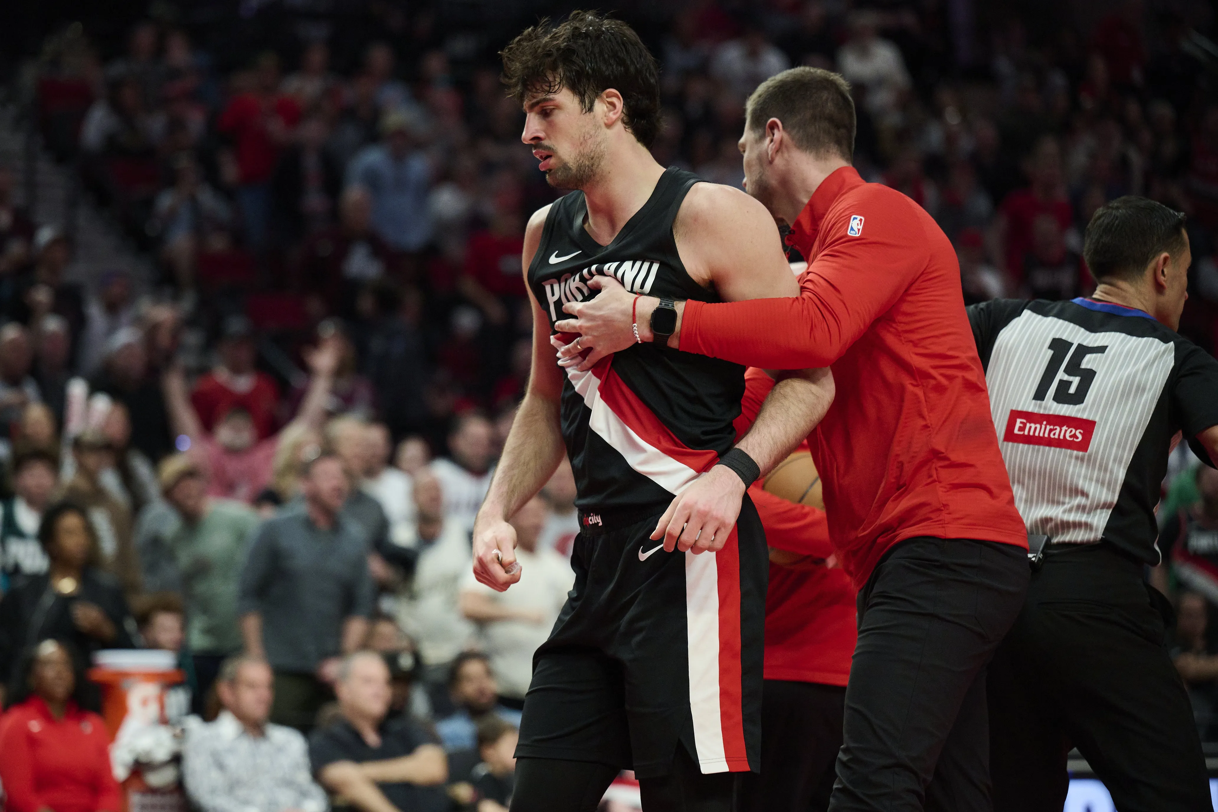 Avdija, Castle Clash as Blazers Fall Into 3-1 Hole vs. Spurs