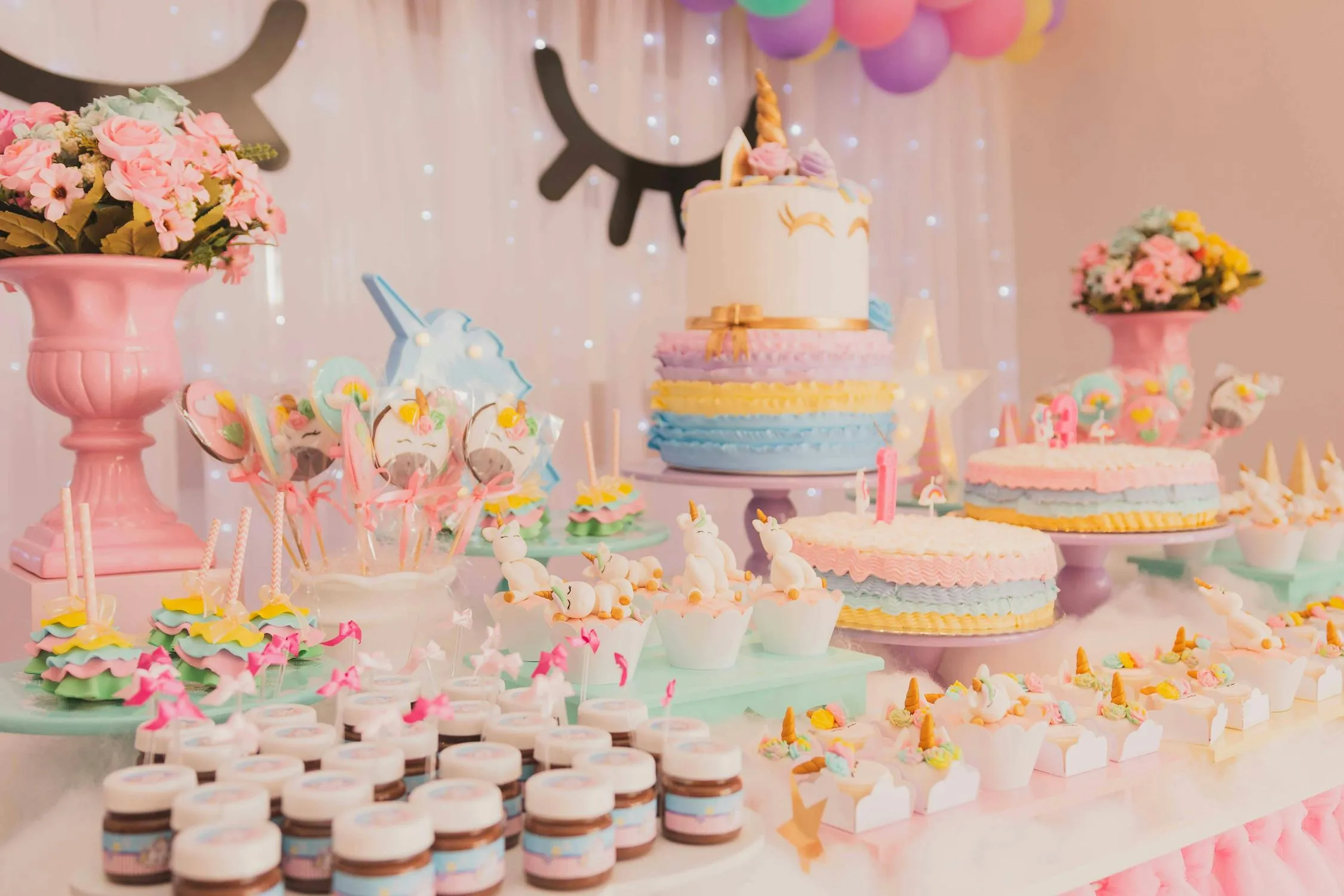 20 Birthday Party Trends from the ’80s and ’90s That Disappeared
