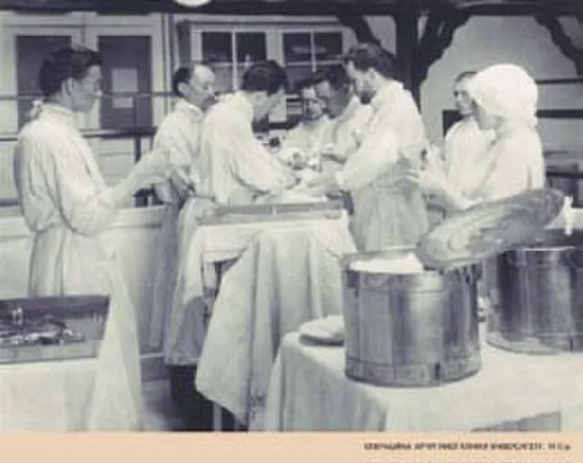 16 Medical Breakthroughs That Took Decades to Be Accepted