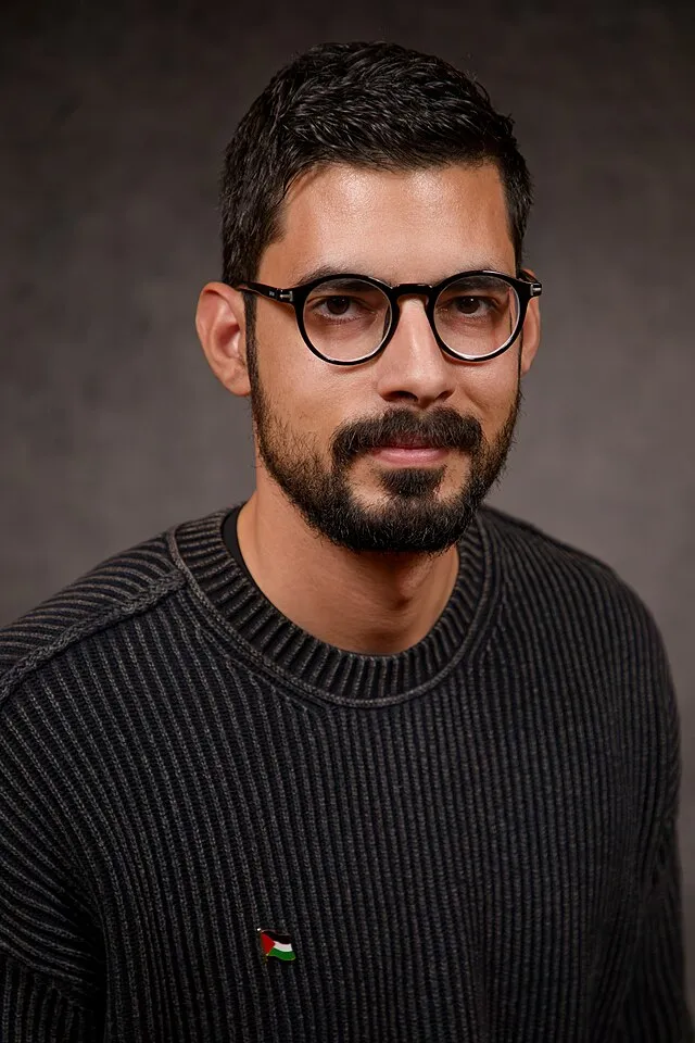 Kevin Payravi on Wikimedia Commons