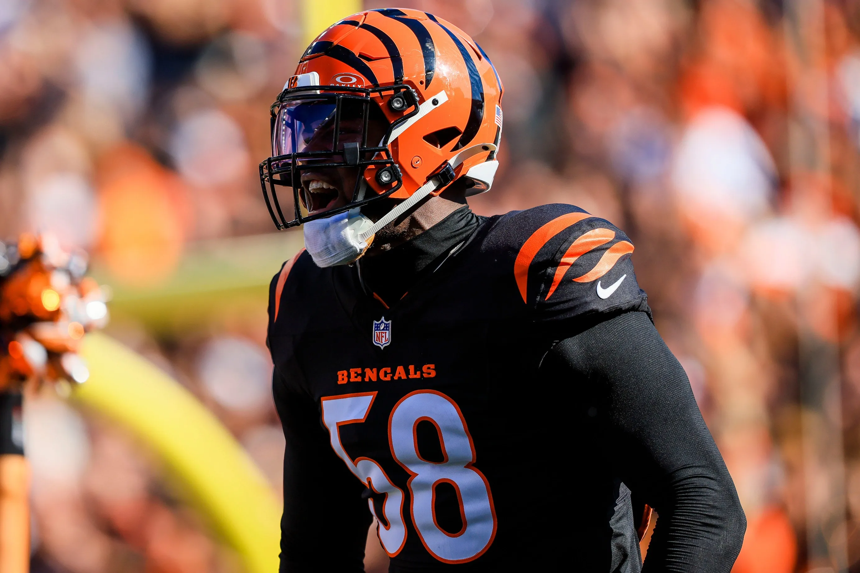 Joseph Ossai Bids Emotional Farewell to Bengals Ahead of Jets Move