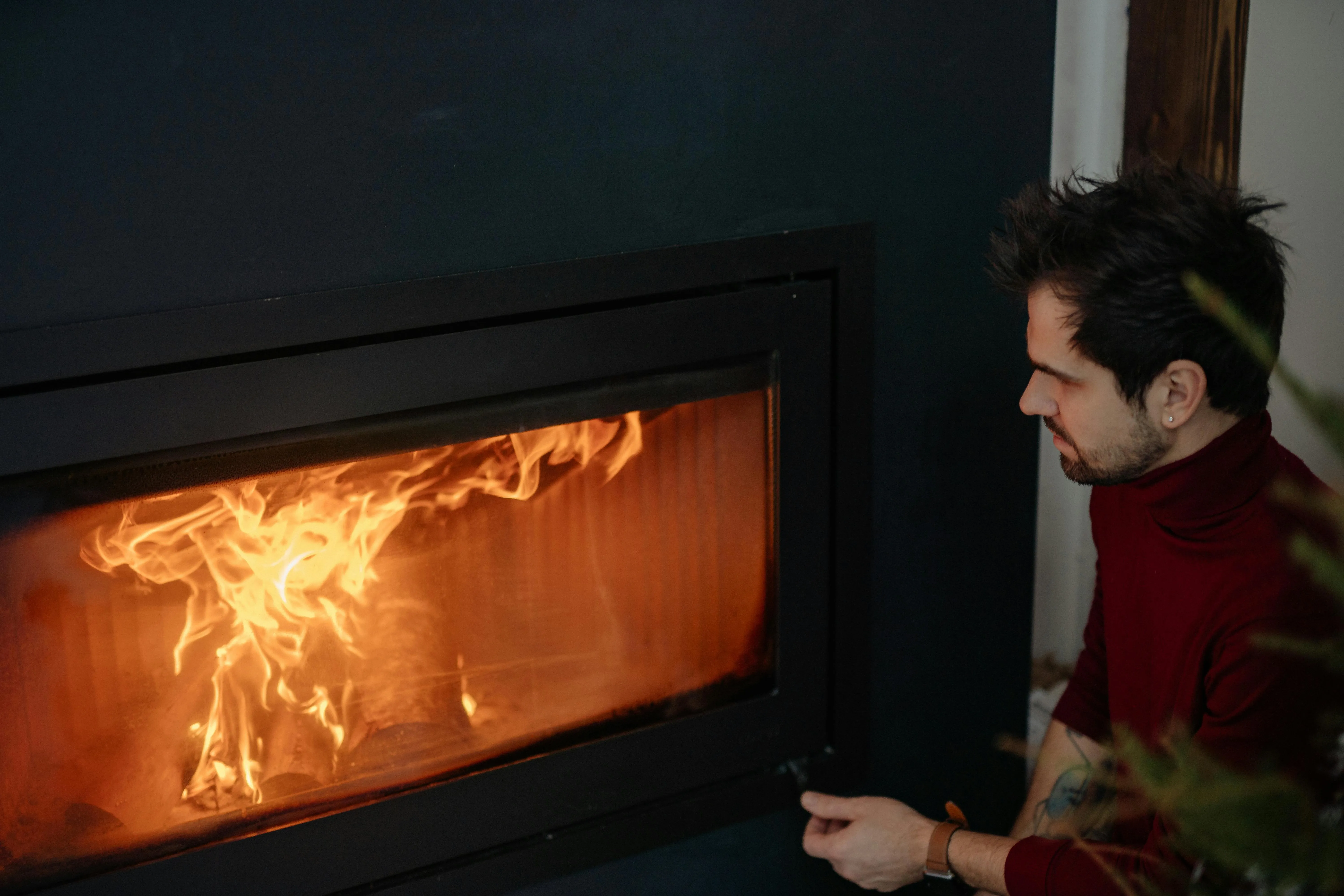 18 Ways People Conserved Heat Indoors