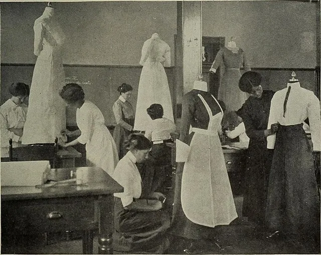 Internet Archive Book Images on Wikimedia Commons