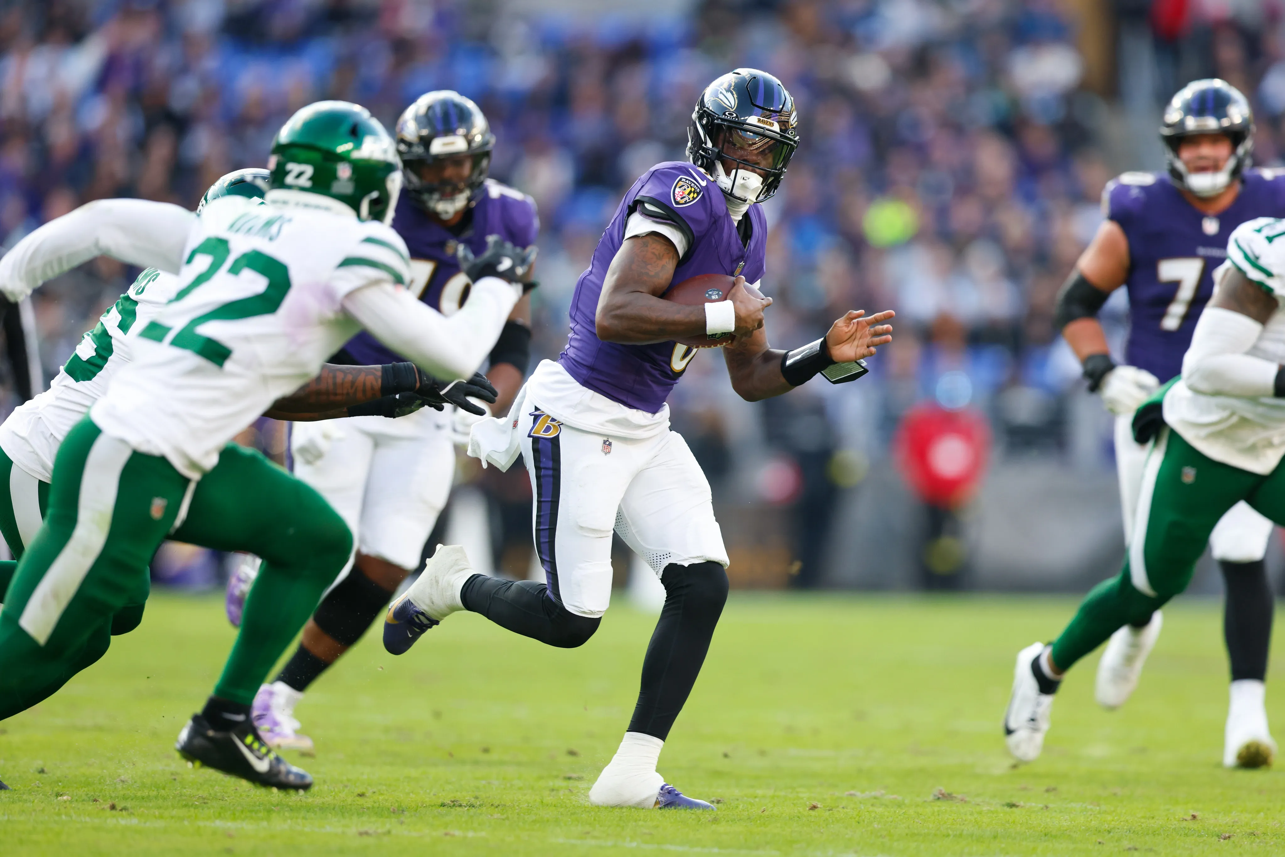 Lamar Jackson Returns to Practice as Ravens Prepare for High-Stakes Thanksgiving Clash