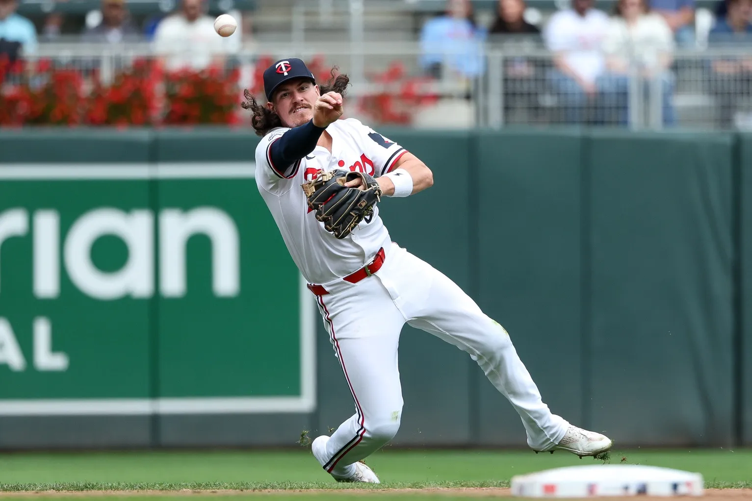 Dodgers Add Versatile Infielder Ryan Fitzgerald to Bolster Depth