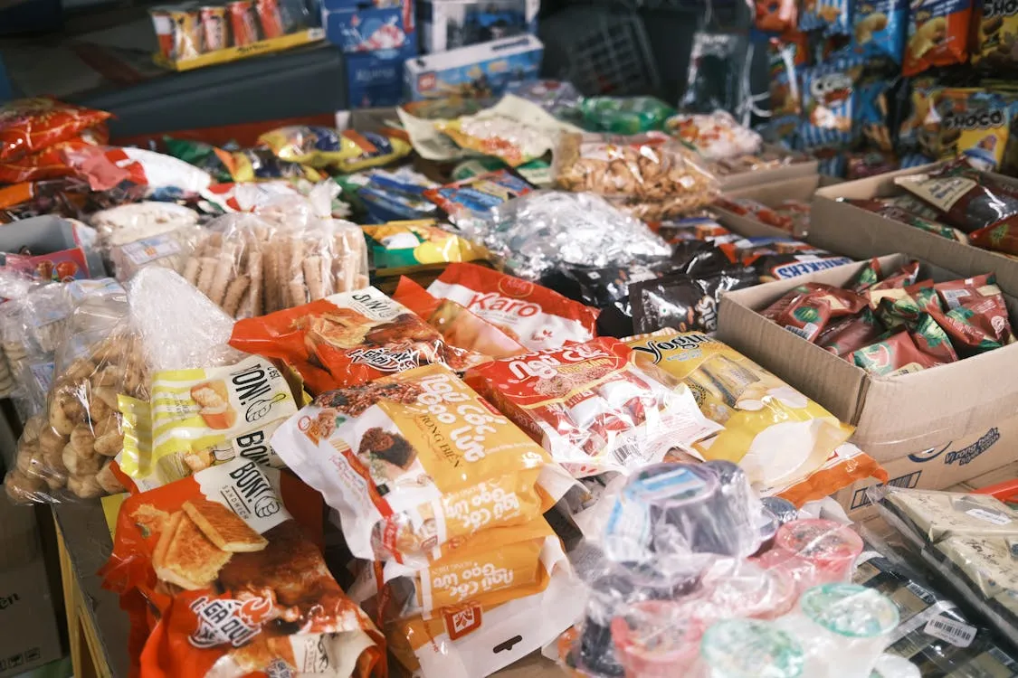 15 Things Kids Were Not Allowed to Eat That Seem Strange Now