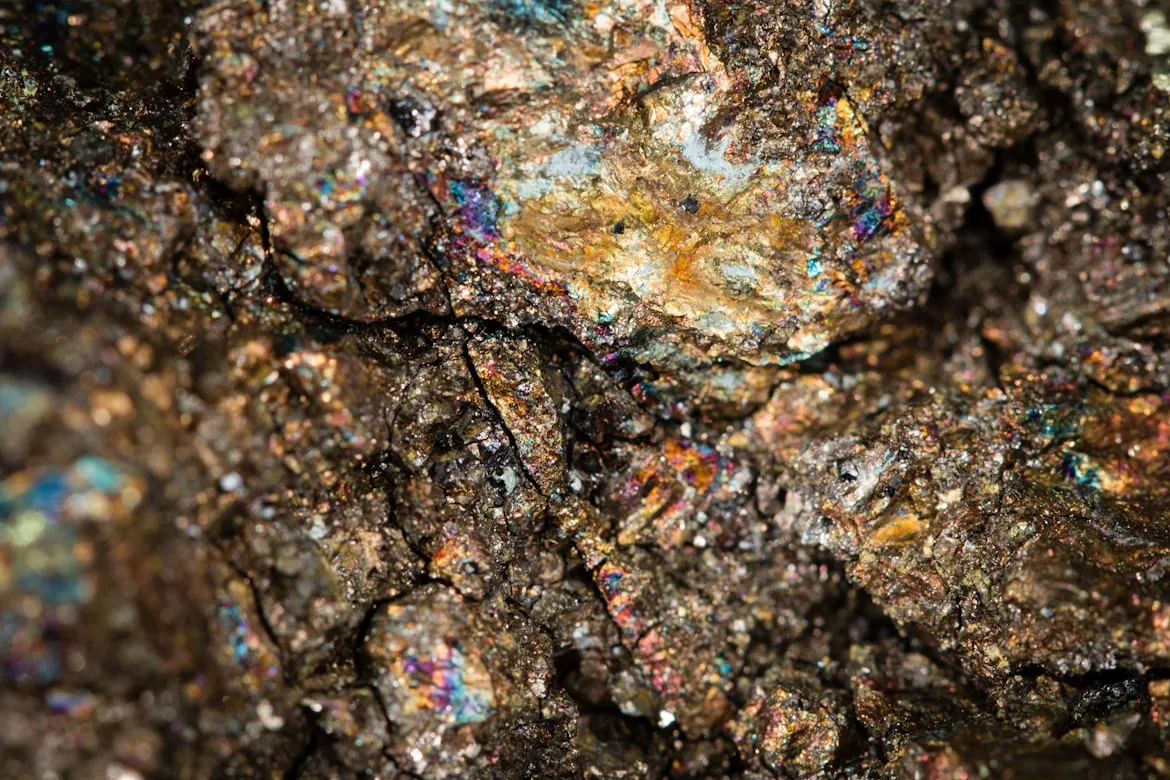 12 Natural Minerals Used for Practical Purposes Historically