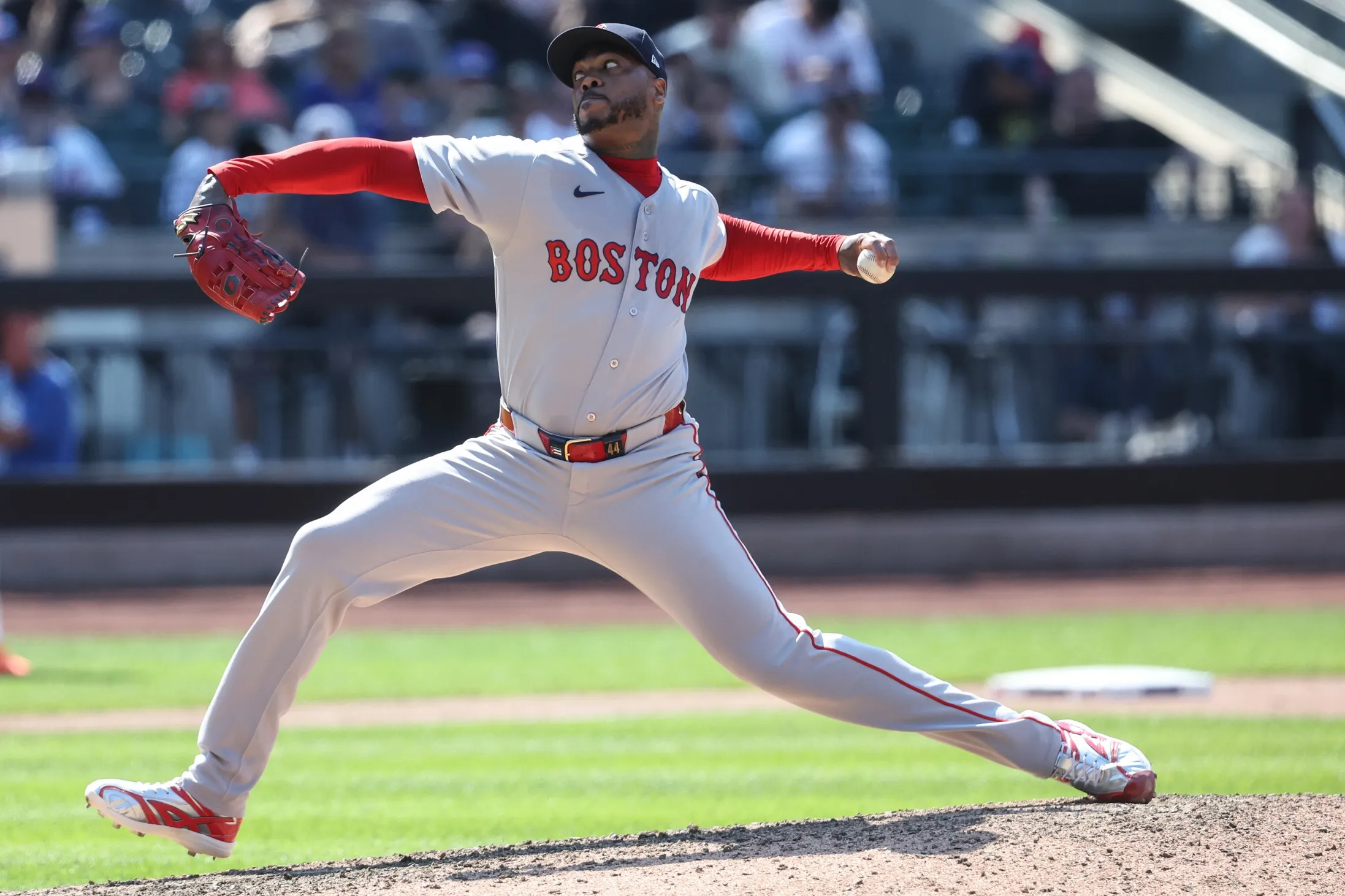 Aroldis Chapman Softens Yankees Stance as Trade Speculation Begins to Build