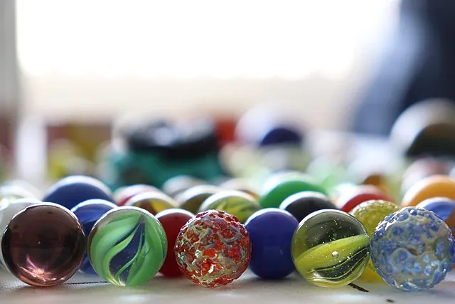 Marbles on Wikimedia Commons 