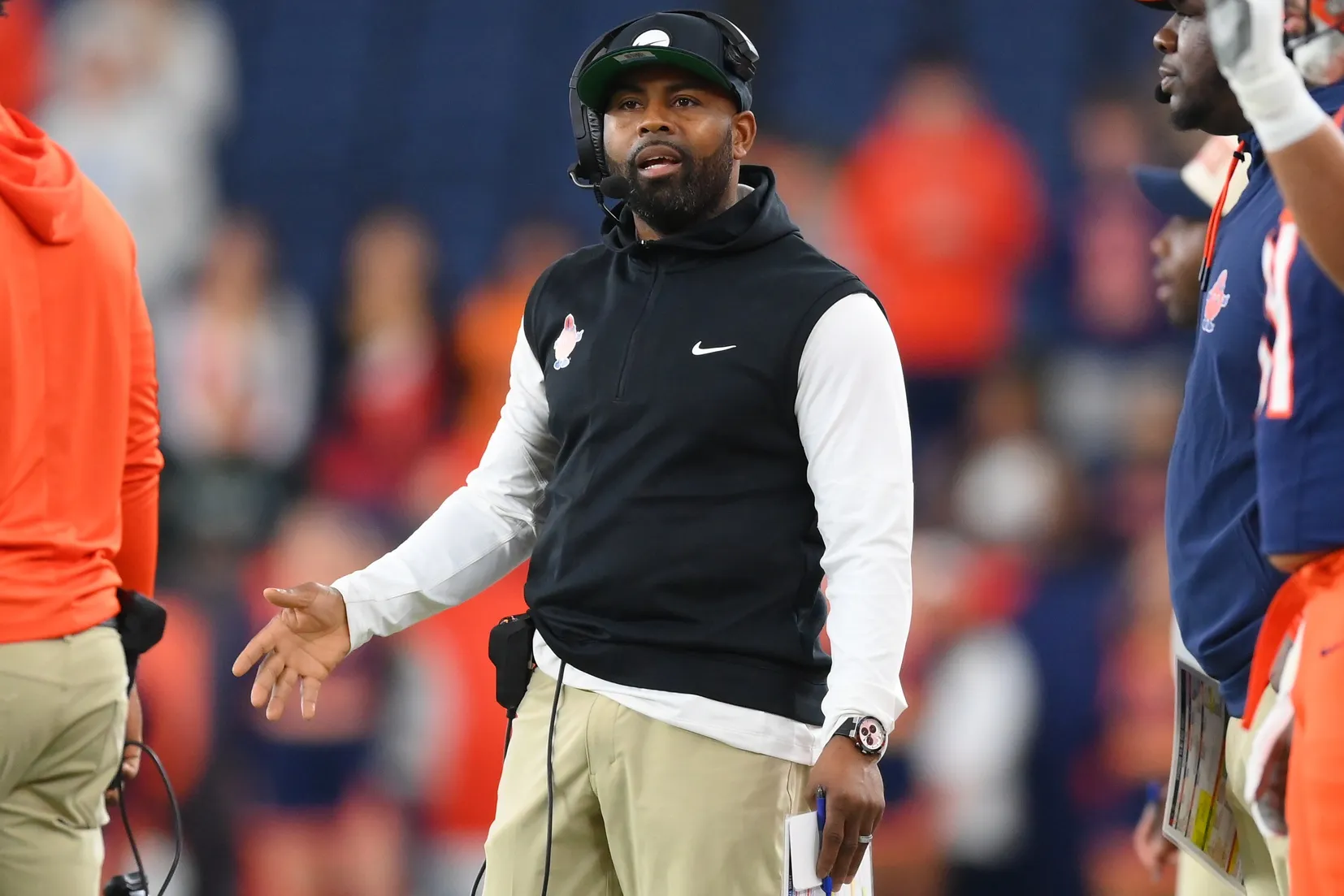 Syracuse Football Overhauls Coaching Staff After 3-9 Season