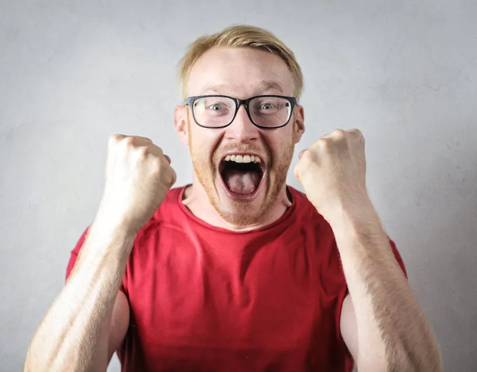 15 Harmless Lies We All Tell Ourselves