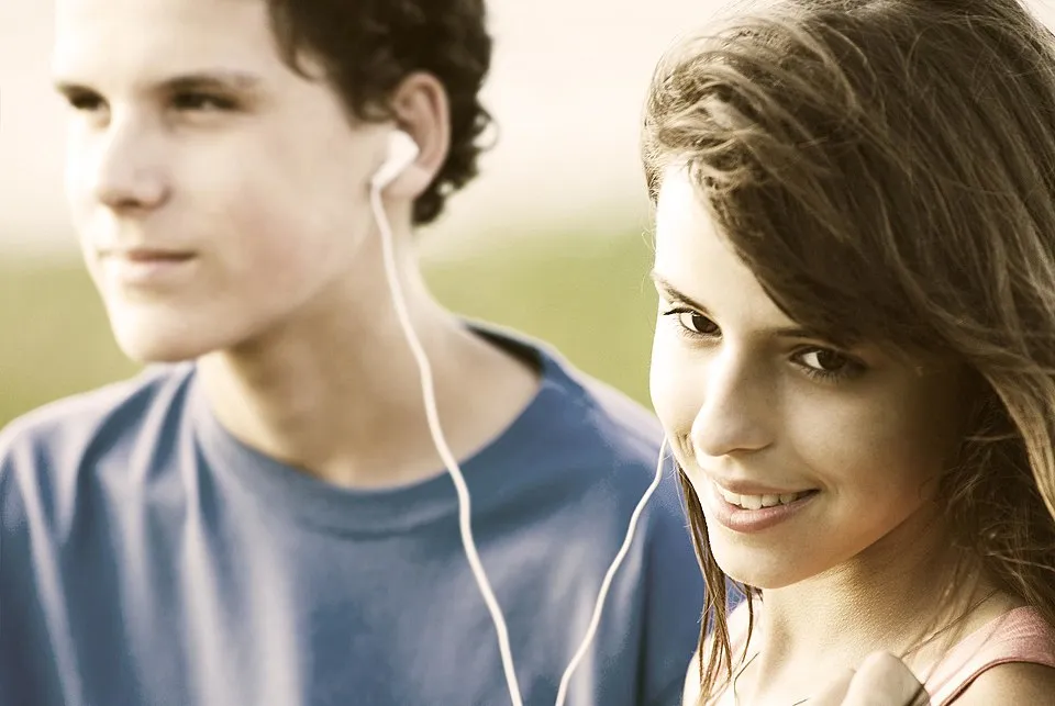 13 Stereotypes of the 1980s Teen Culture That Are Hard to Believe Today