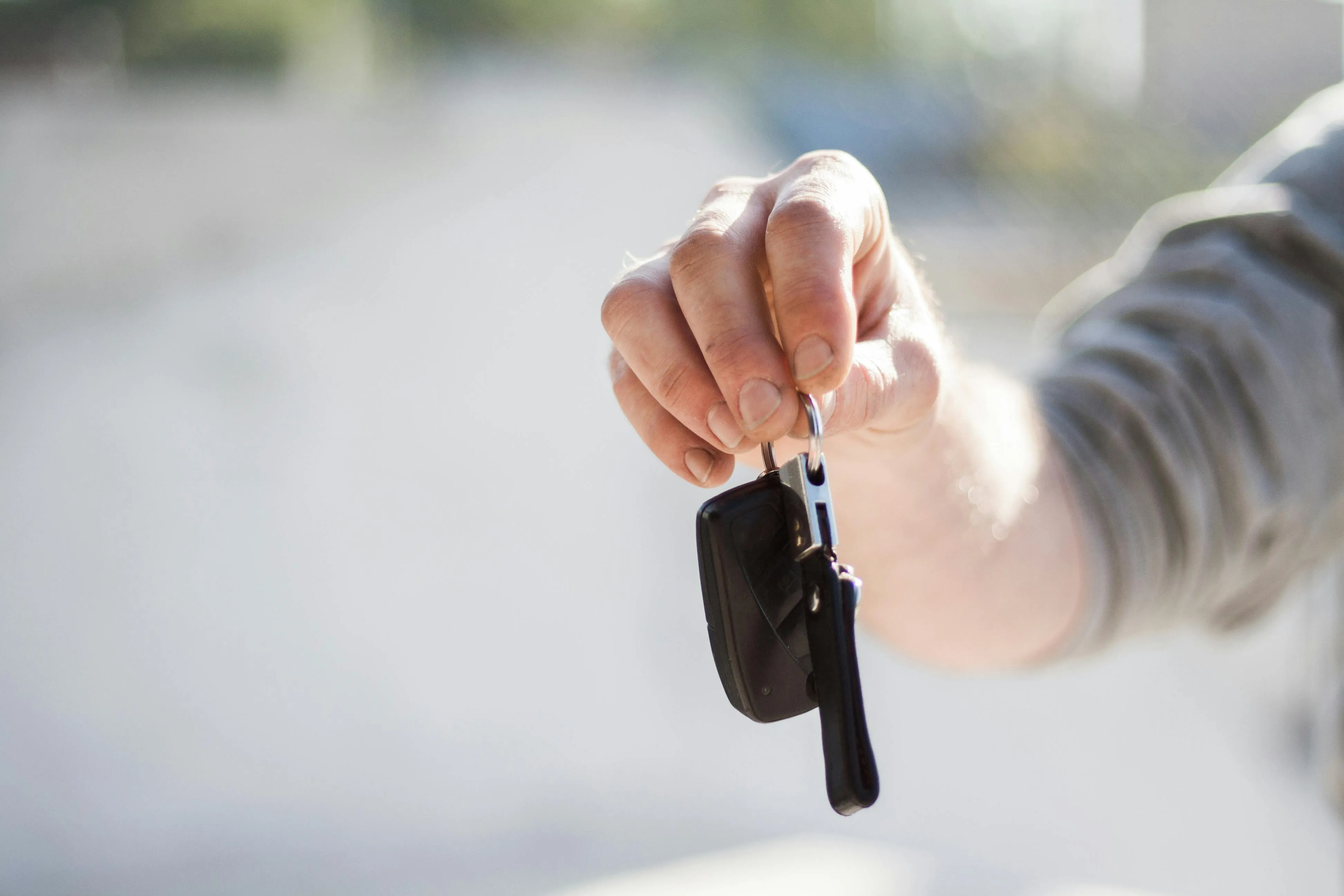 14 ’90s Car Rental Perks That Are Long Gone